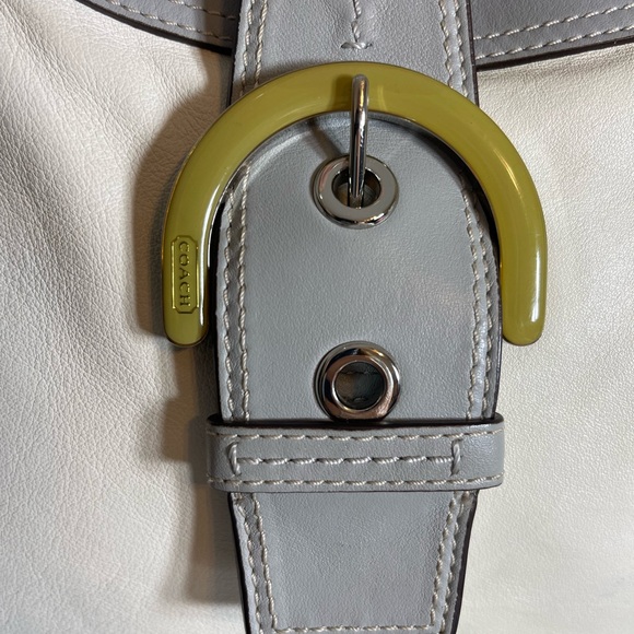 Coach White And Gray Soho  Lynn Hobo, Leather Shoulder Bag EUC with COA - Picture 8 of 16